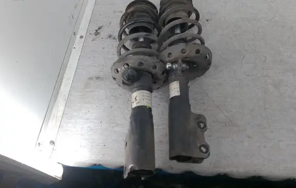 Opel Astra G Front shock absorber/damper 2217082122170822