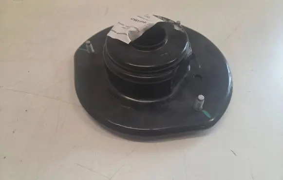 Dodge Caravan Front upper strut mount 04766116AB