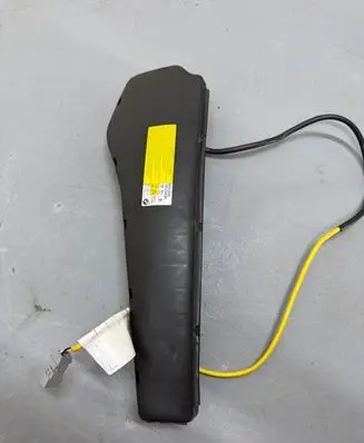 BMW X1 E84 Seat airbag 862991556029 611147800 11B017EA02405