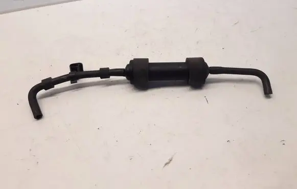 Volkswagen PASSAT B6 Vacuum air tank 03G129808C