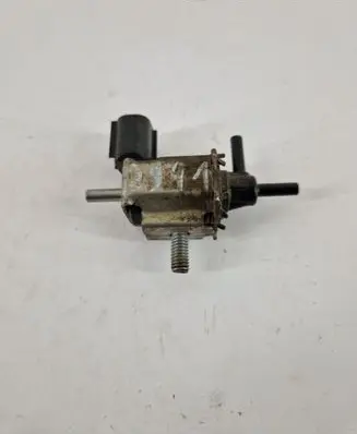 Mazda 3 III Turbo solenoid valve K5T48179