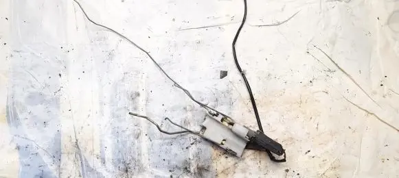 Front door lock