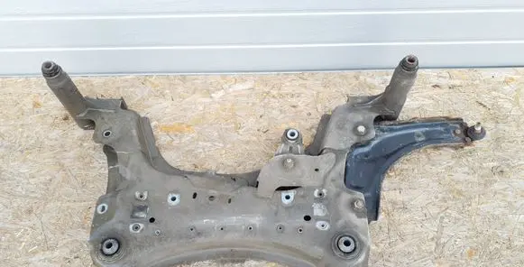 Renault Megane III Front subframe 544012717R