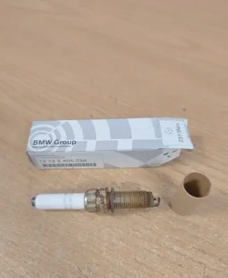 BMW X4 G02 Spark plug 2455258