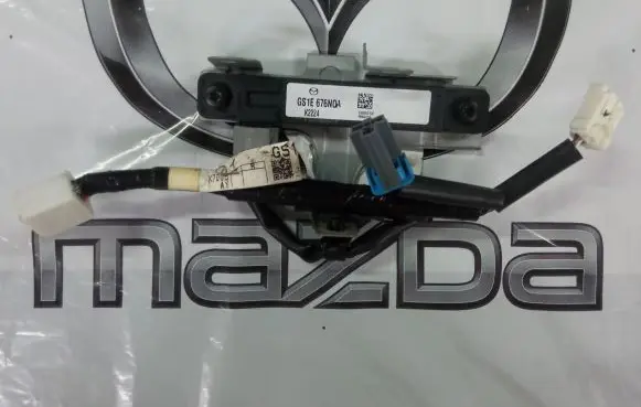 Mazda 6 Antenna control unit gs1e676n0a