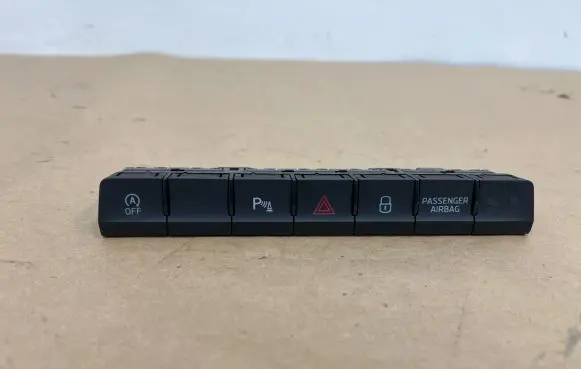 Skoda Karoq Hazard light switch 565927132AK 03498800302 511800337489001