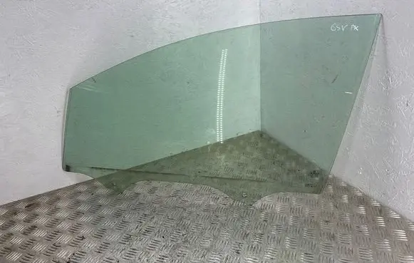 Volkswagen Golf Sportsvan Front door window glass four-door 510845201A E000184