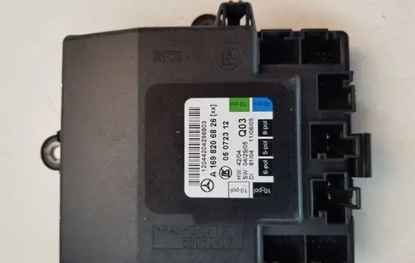 Mercedes-Benz B W245 Door control unit/module A1698206826