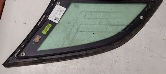 Mercedes-Benz C W204 Rear side window A2046701112 0000766350