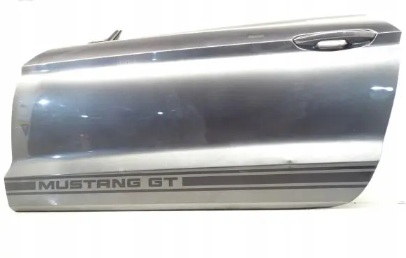 Ford Mustang VI Front door
