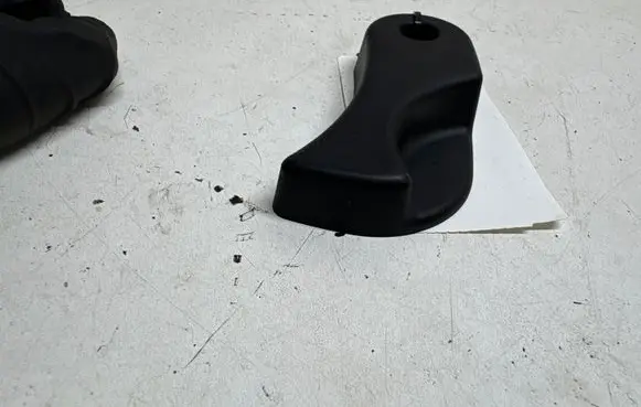BMW 3 E90 E91 Engine bonnet (hood) release handle 7058117
