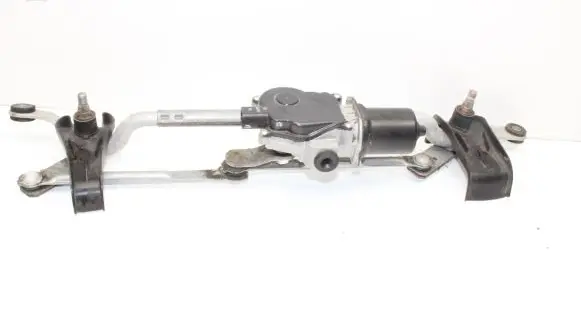 Mazda 3 II Front wiper linkage and motor