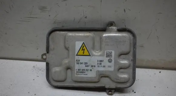 Volkswagen PASSAT CC Headlight ballast module Xenon 1K0941329
