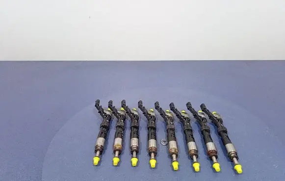 Porsche Panamera (970) Fuel injector 06M906036L