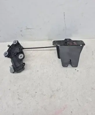 Volvo XC40 Tailgate/trunk/boot lock/catch/latch 32149889