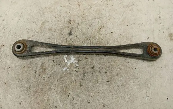 Porsche Cayenne (9PA) Rear control arm 7L8501529A