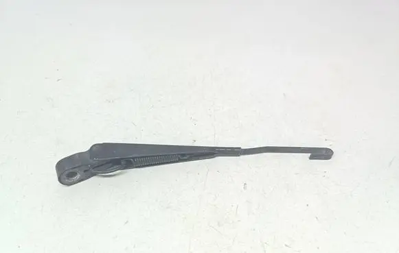 Ford Mondeo Mk III Rear wiper blade arm 17526NB