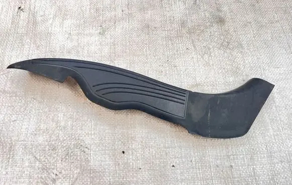 BMW 7 G11 G12 Rear/tail light trim molding 7342961