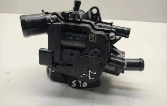 Thermostat/thermostat housing