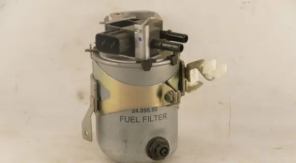 Nissan X-Trail T32 Fuel filter 2409500