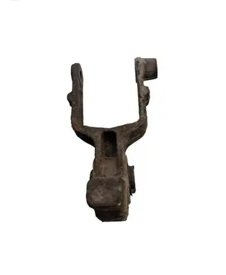 Citroen C5 Engine mounting bracket 