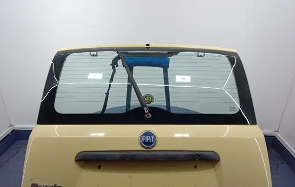 Fiat Panda II Tailgate/trunk/boot lid