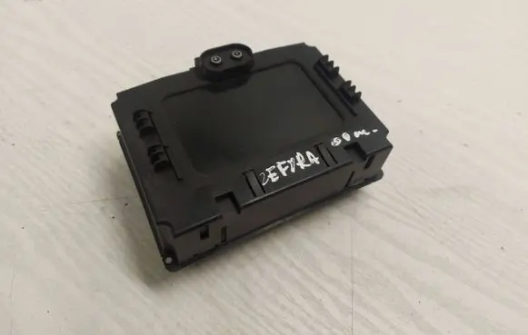 Opel Zafira A Screen/display/small screen 090589754 75401424304 5WK7471