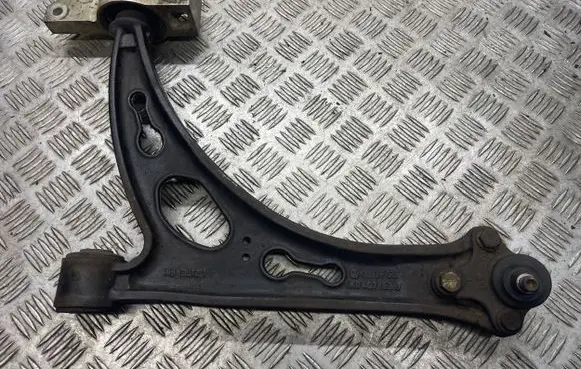 Volkswagen Touran I Front lower control arm/wishbone 1K0407153G 201967B