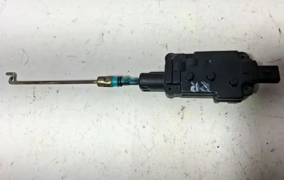 Ford Explorer Central locking motor 