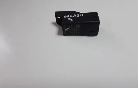 Ford Galaxy Glow plug pre-heat relay 9803299780