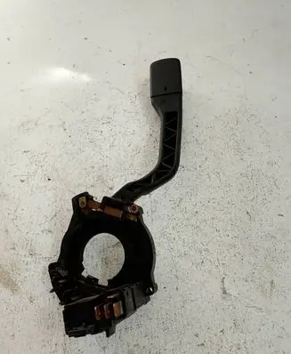 Volkswagen PASSAT B4 Wiper control stalk 535953503A