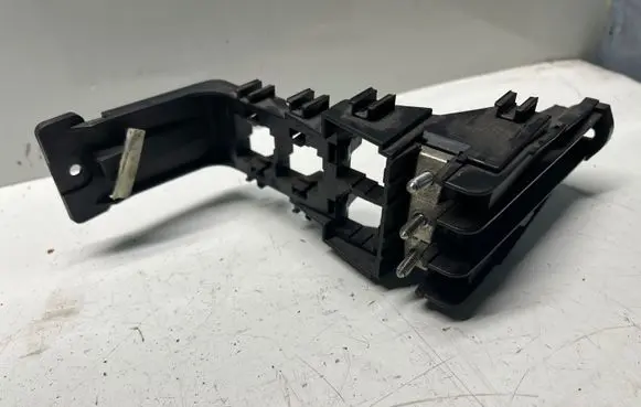 Audi A4 S4 B7 8E 8H Fuse box set 8E0937509A PA66GF G9M2