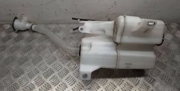 Toyota RAV 4 (XA50) Windshield washer fluid reservoir/tank 060851663