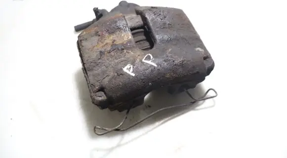 Volkswagen PASSAT B6 Front brake caliper