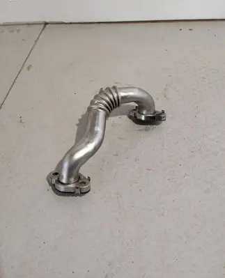 Volkswagen Touran II EGR valve line/pipe/hose 03L131521