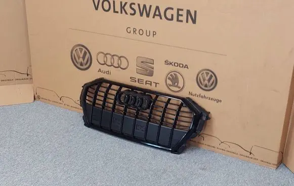Audi Q3 F3 Front bumper upper radiator grill 83A853651E 83A853651F 83A.853.651.E