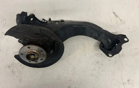 BMW X1 F48 F49 Rear wheel hub spindle/knuckle 6799740