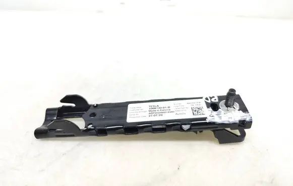Tesla Model 3 Seat belt adjustment rail 640754100B 106813001B 639623704