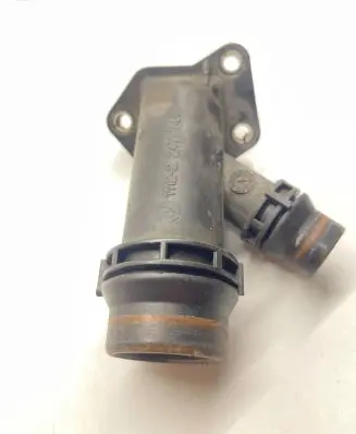 BMW 5 E60 E61 Engine coolant pipe/hose 11122247744