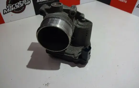 Audi A5 8T 8F Throttle body valve 06F133062T