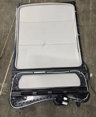 Nissan Qashqai Sunroof set 916864EA0B 931062745 GCS2002002102E