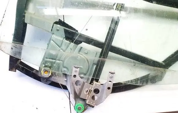 Audi A4 S4 B5 8D Sliding door window regulator with motor 8d0839399a