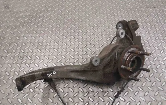 Jaguar XJ X351 Front wheel hub