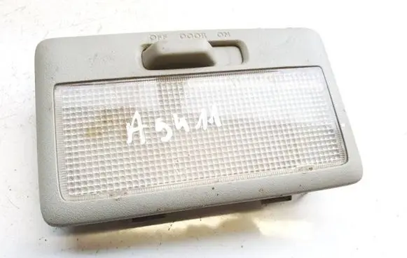 Suzuki Grand Vitara II Front seat light