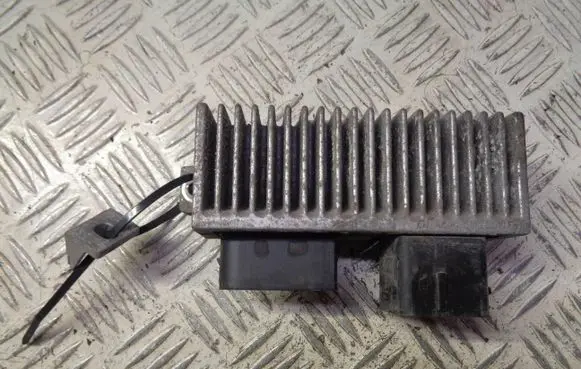 Nissan Pulsar Glow plug pre-heat relay RCS812 8200558438A