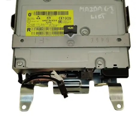 Mazda 6 Radio/GPS head unit trim GMD7669C0E