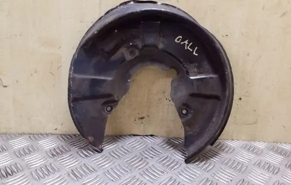 Seat Exeo (3R) Rear brake disc plate dust cover 8E0615611J