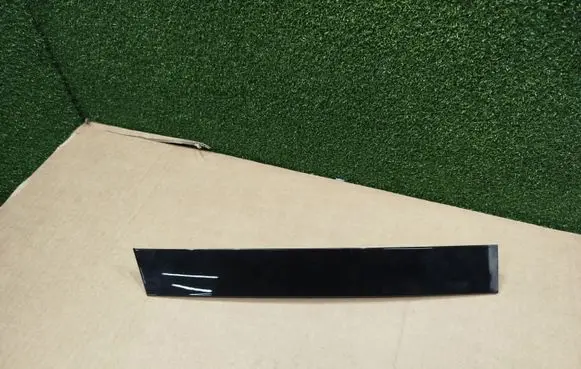 Renault Espace V (RFC) Rear door trim (molding) 822348201R