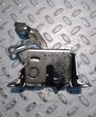 Dacia Dokker Sliding door lock 