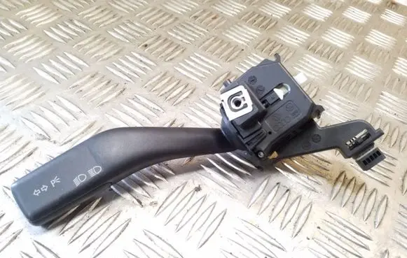 Volkswagen Golf V Indicator stalk 1K0953513